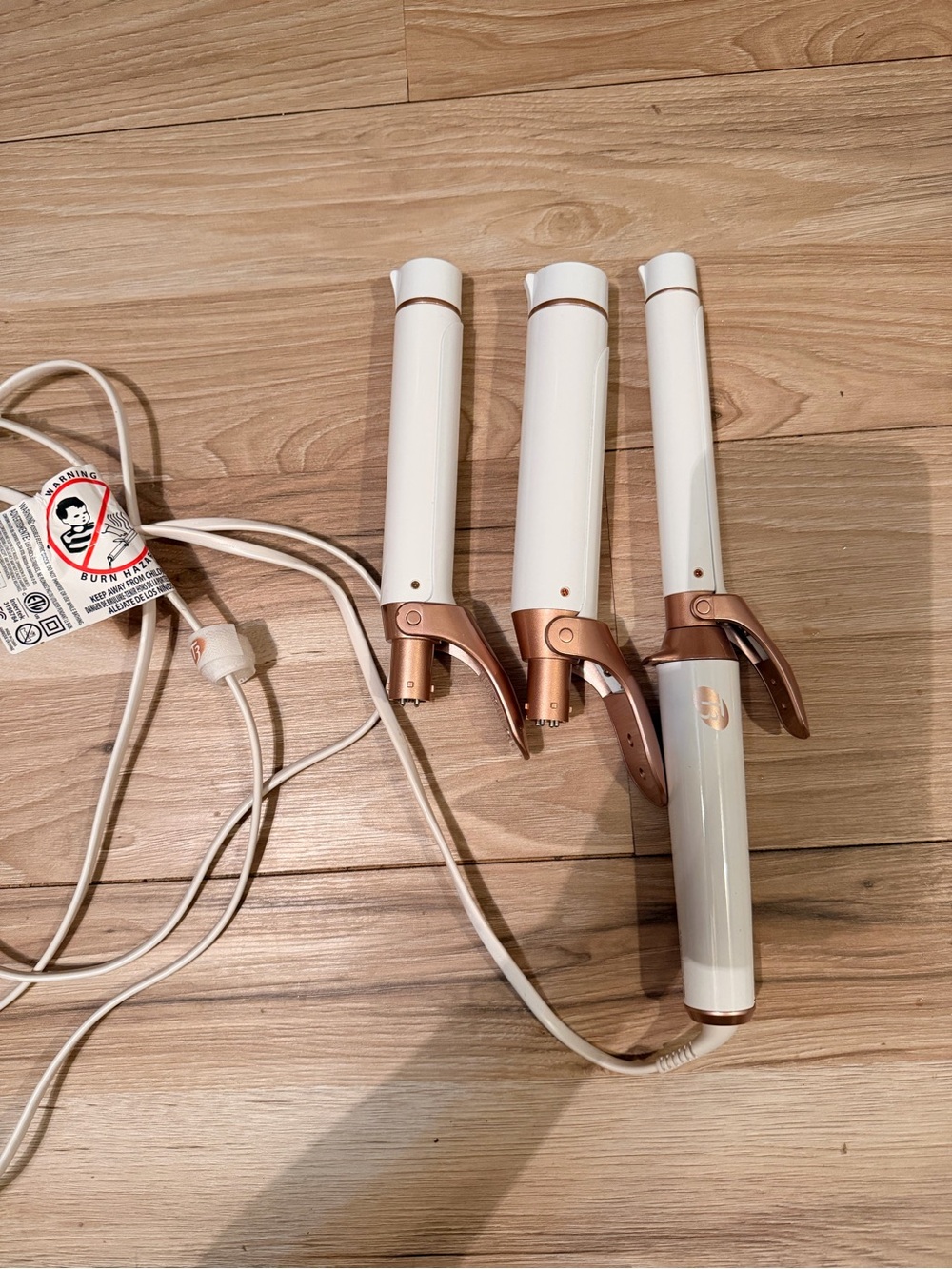 T3 Whirl Trio curling iron
